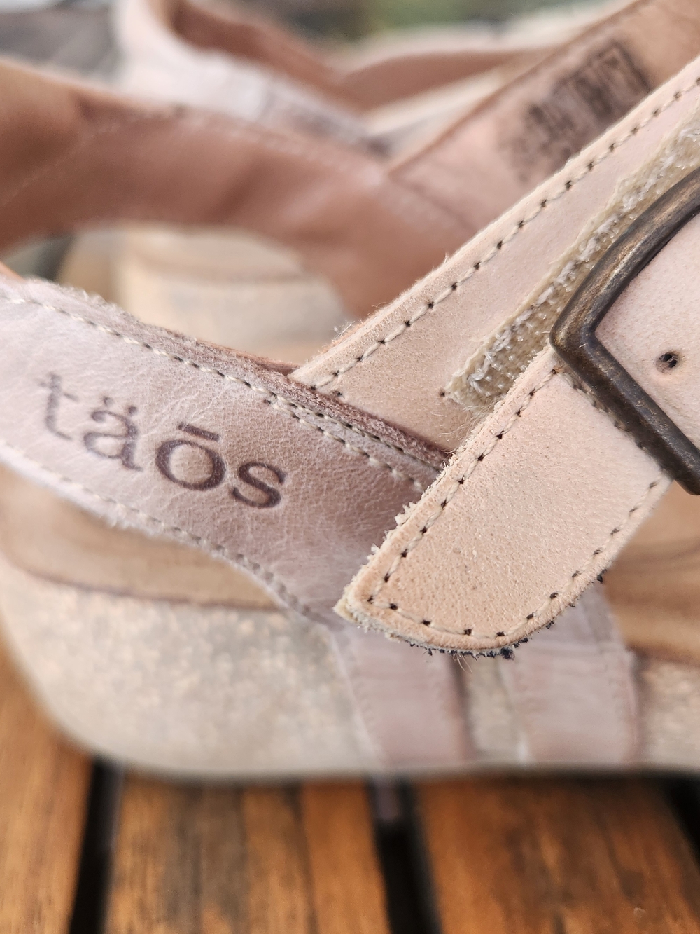 Women's Taos Footwear Sadie Sandals Dual-Strap Buckle Blush-Tan Size 7-7.5 Comfy - Picture 5 of 13